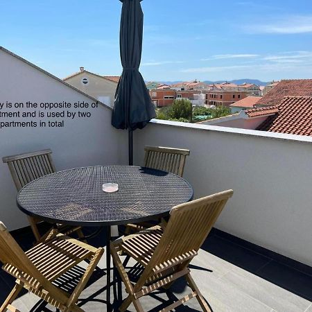 Apartment Vodice - Lovric Exterior foto